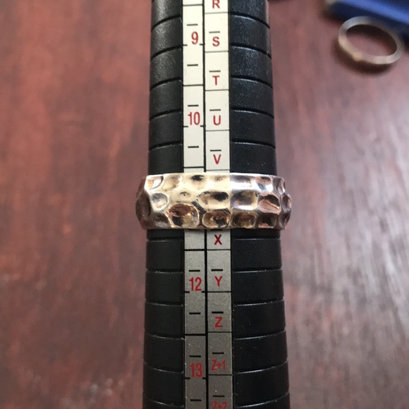 Size 11 quality substantial sterling silver ring - Picture 6 of 6